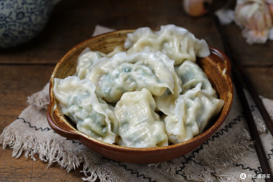此菜被称为“洗肠草”，包饺子味道无与伦比的鲜美，春天常吃不亏