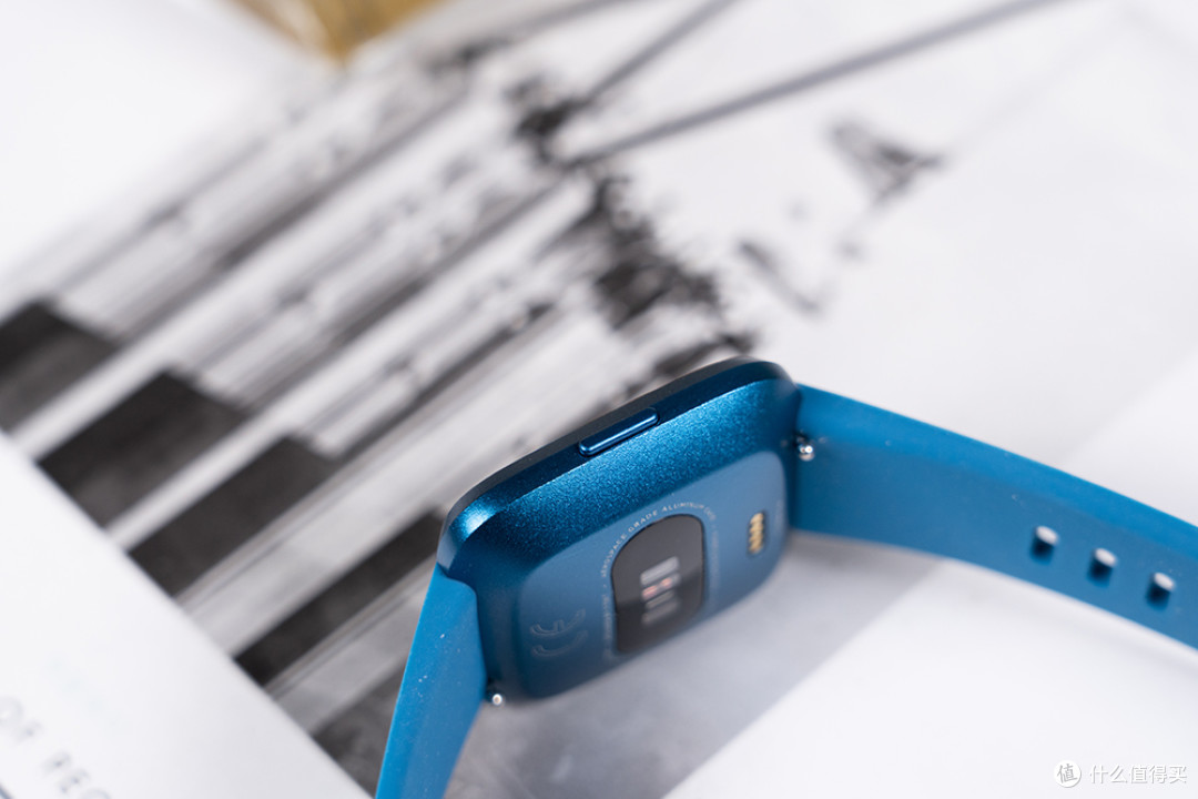 Fitbit Versa Lite智能手表体验:你的随身健康管家