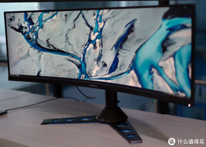 目前最大尺寸的超宽高刷新率显示器 —— Legion Y44w 上手体验