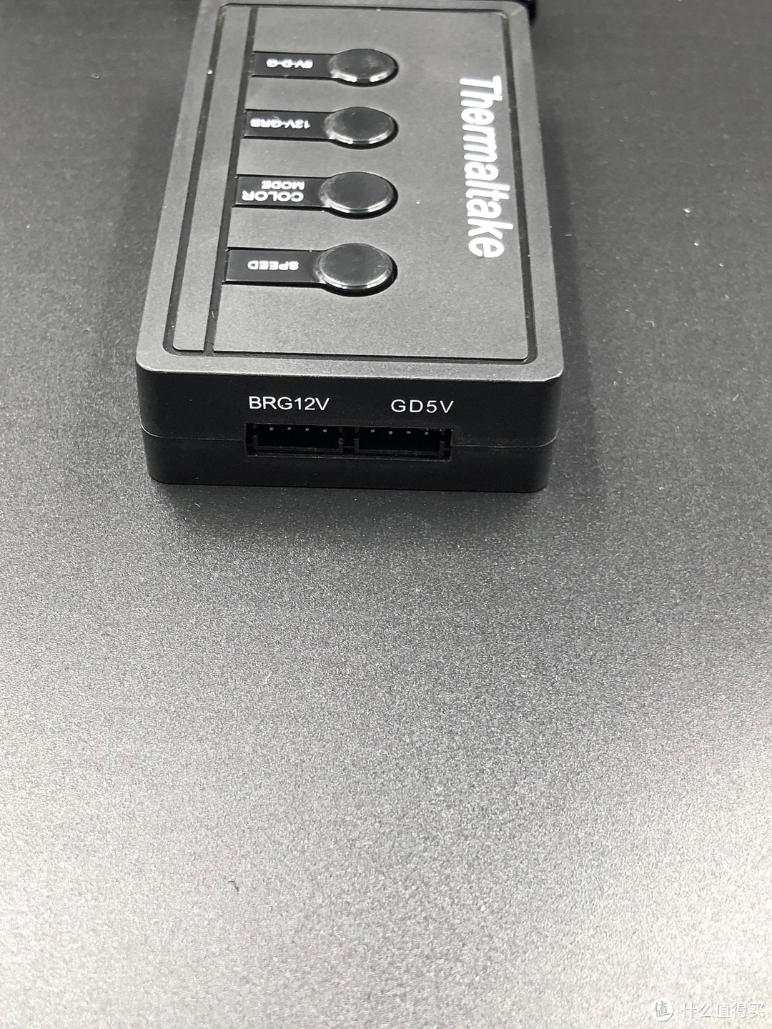 单色光污染升级跑马灯!Thermaltake曜越挑战者H3机箱RGB套装初体验