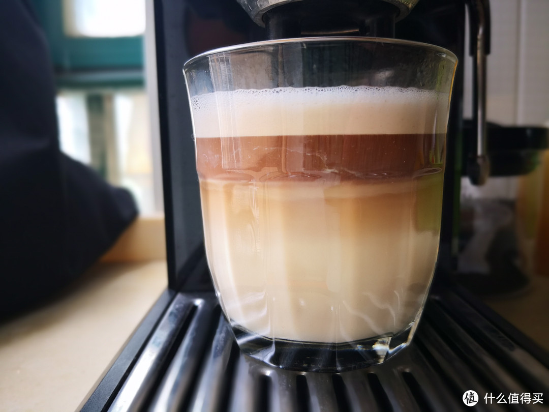 露珠自制加奶咖啡