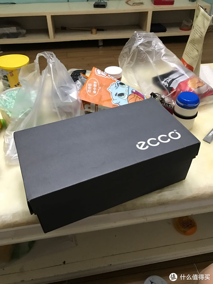 Ecco soft8 亚马逊海外购 一双粉色少女心的鞋