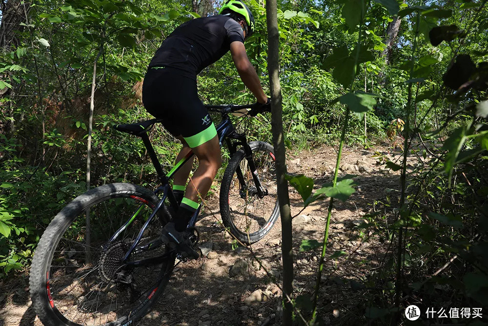 超高性价比—迪卡侬山地车ROCKRIDER XC50面市