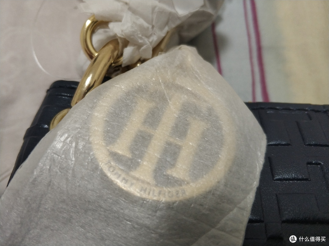 图书馆猿の送太座然而被嫌弃的 Tommy Hilfiger Sally Debossed 女士单肩包