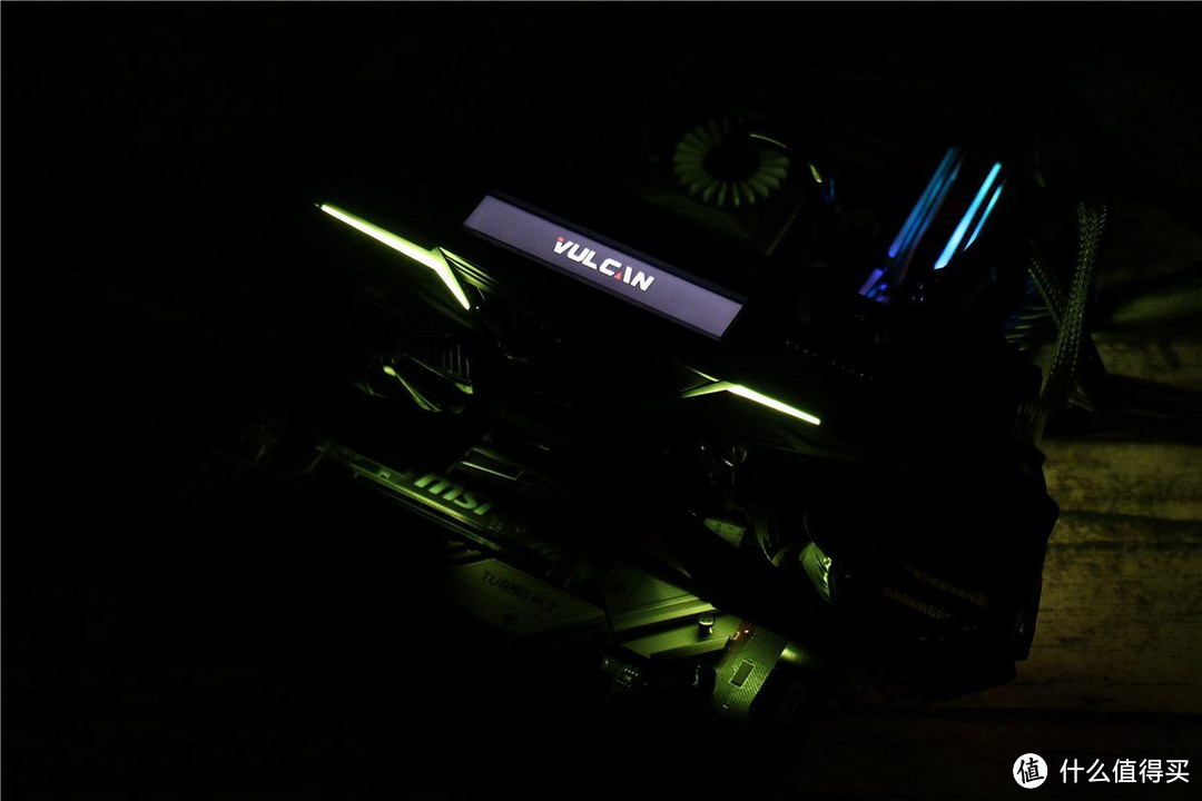 性能出色，价格实在--七彩虹iGame GeForce RTX 2080 Vulcan X OC显卡深度评测