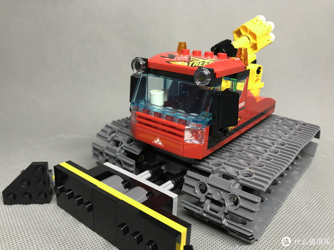 这个扫雪车还可以打炮：LEGO 乐高 城市系列 60222 套装