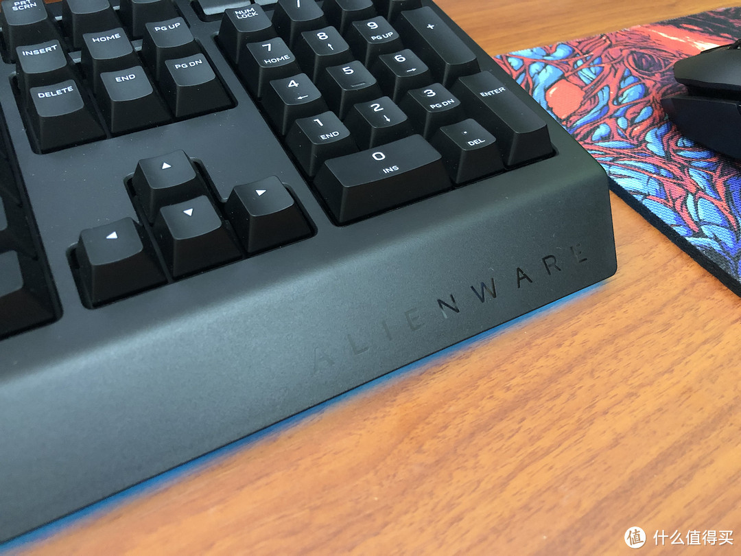 什么？？陈老师269元能买到Alienware？这岂不是买爆啊！——AW568机械键盘晒单。