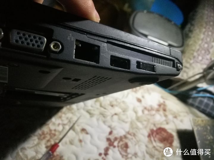 ThinkPad X200笔记本换主板教程