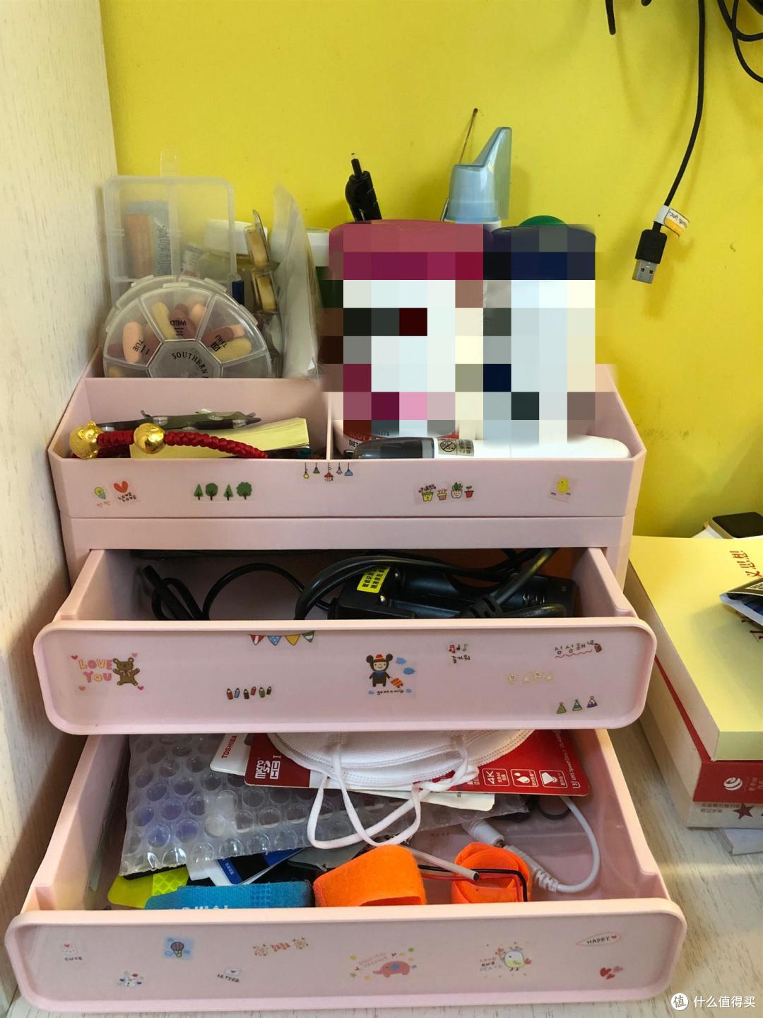 一起SHOW桌面:我的Studio有一个长长的工作台