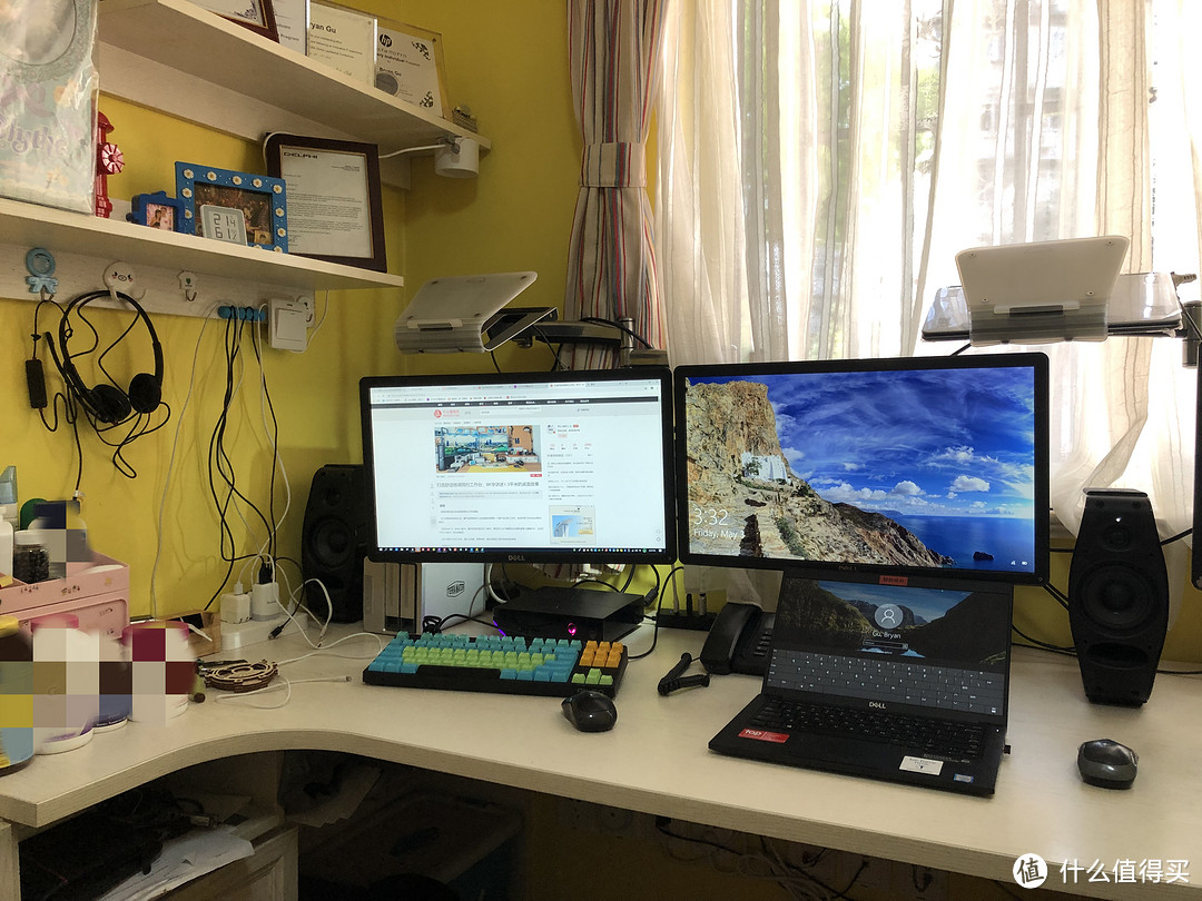 一起SHOW桌面:我的Studio有一个长长的工作台