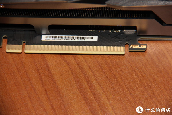 PCI-E金手指