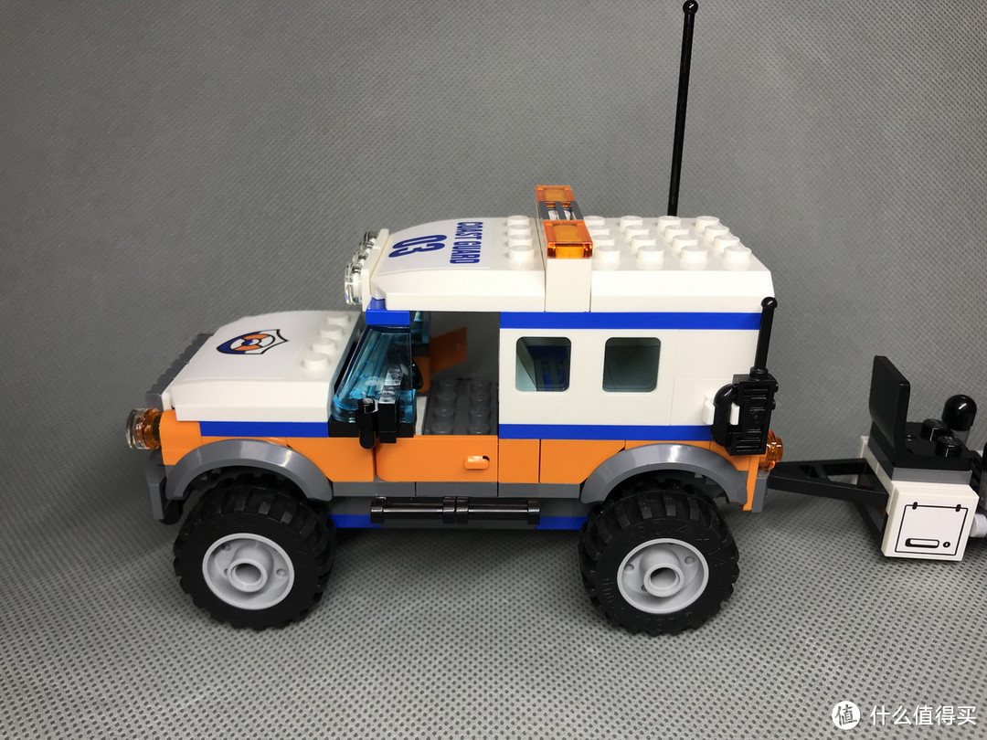 小小救援队：LEGO 乐高 城市系列 60165 四驱动力应急中心