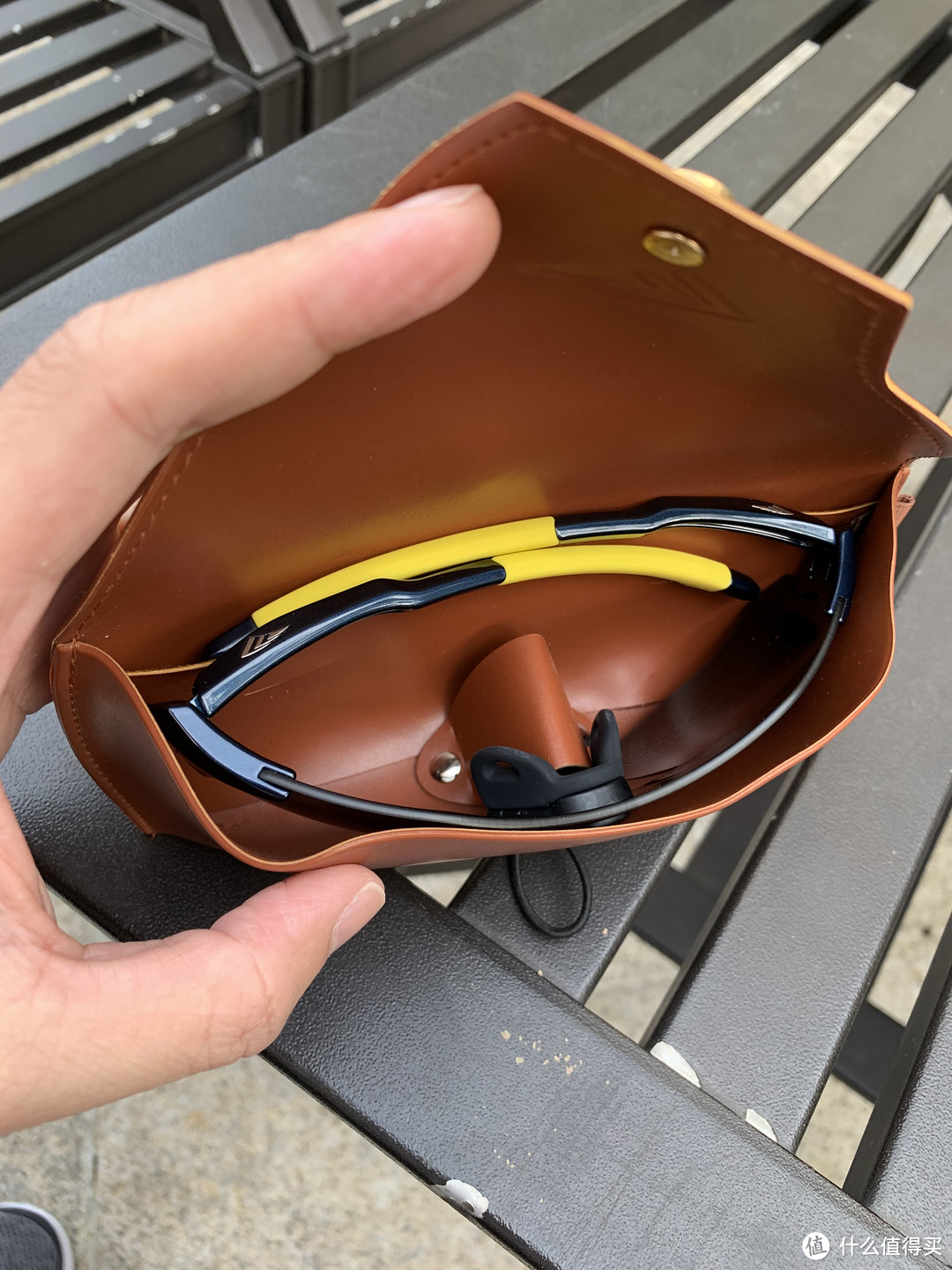 轻量化, 高清偏振镜片, 可调鼻托, OUTDO 高特 GT67008 运动太阳镜