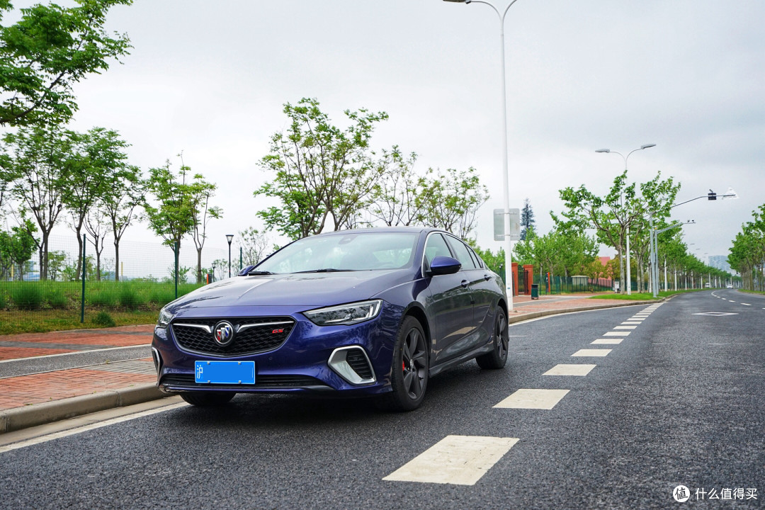 评车场No.70:25万元级别最好玩的B级轿车?试驾君威GS