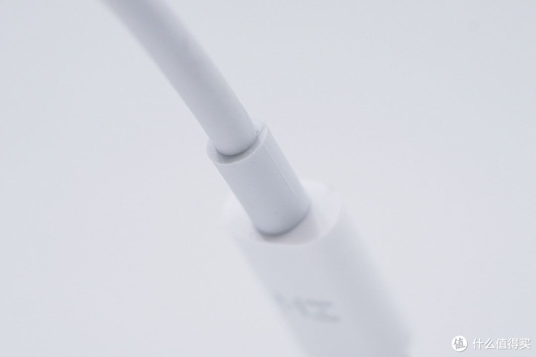 原装C94端子，紫米USB-C to Lightning数据线上手评测