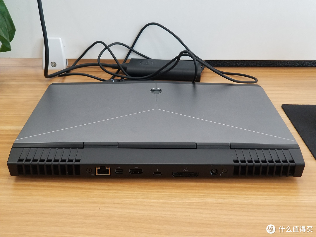 在青史留下一笔 Alienware 13r3