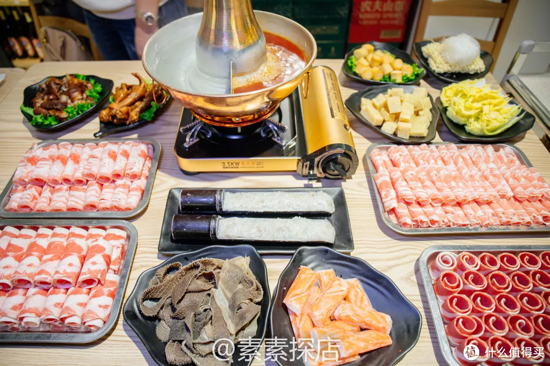 素素探店丨一天只营业一餐的“深夜食堂”？是藏在清江路上的涮·酒！