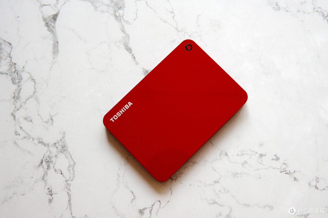保值能力还不错?晒晒一年前购入的东芝(TOSHIBA)2TB 移动硬盘 V9 活力红