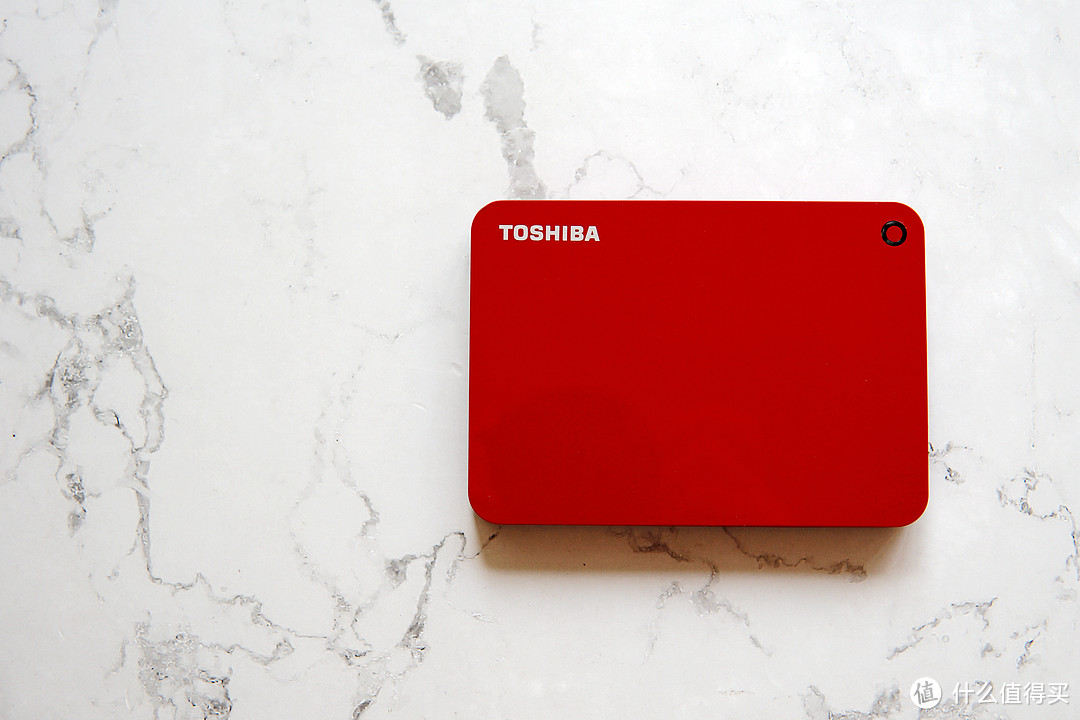 保值能力还不错？晒晒一年前购入的东芝（TOSHIBA）2TB 移动硬盘 V9 活力红