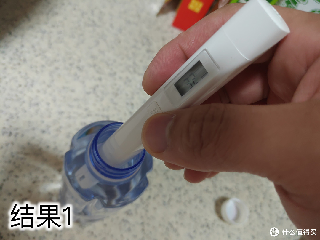 【横评】经常喝的瓶装水怎么样?小米TDS水质检测器告诉你