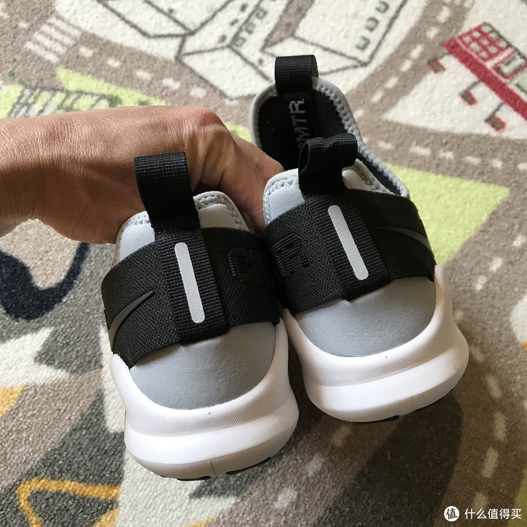 舒适的出街鞋Nike FREE RN CMTR 2018