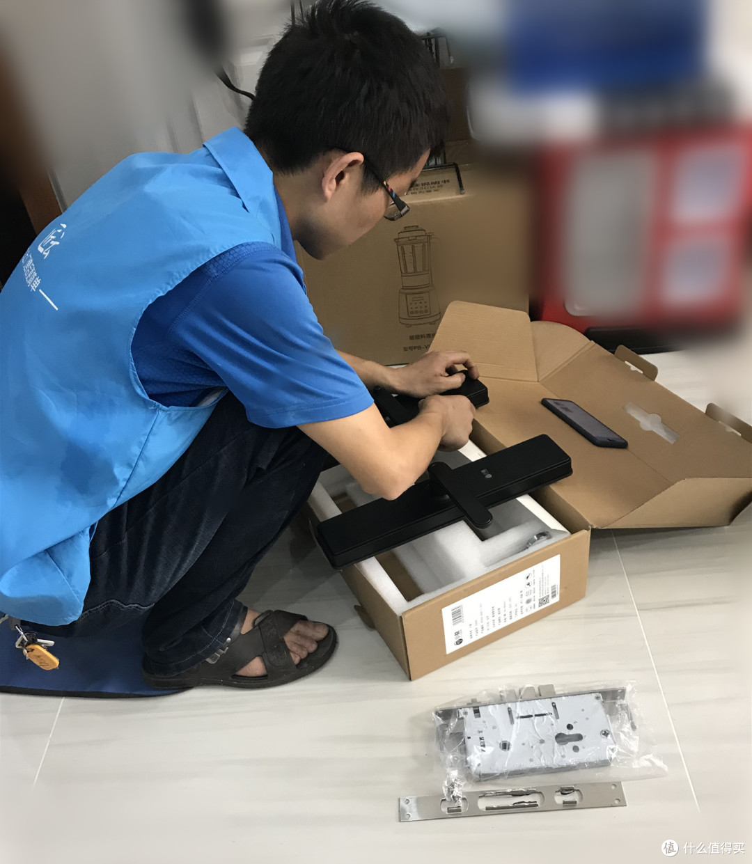 总嫌带钥匙麻烦?来看看小益E206,立马让你爱上这款超值的智能锁!