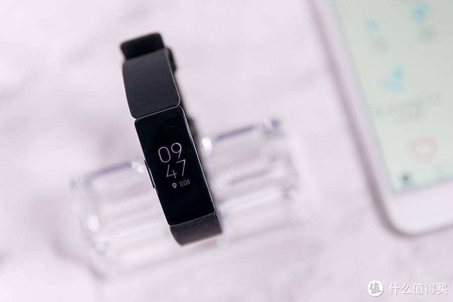 运动随行记录在手 Fitbit Inspire HR智能手环评测