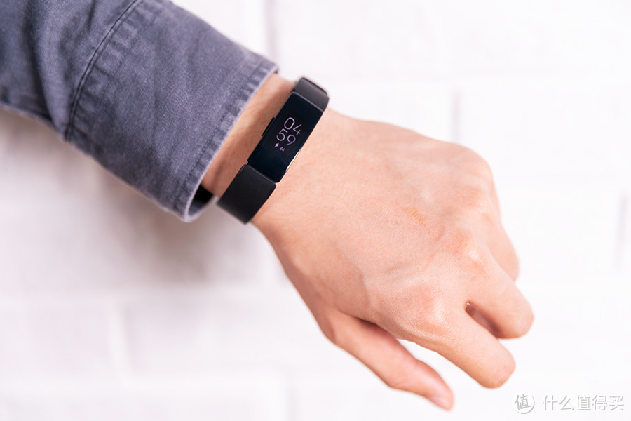 运动随行记录在手 Fitbit Inspire HR智能手环评测