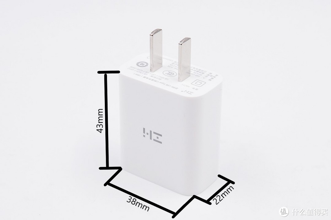 比苹果18W还小巧，紫米18W USB-C PD充电器上手评测