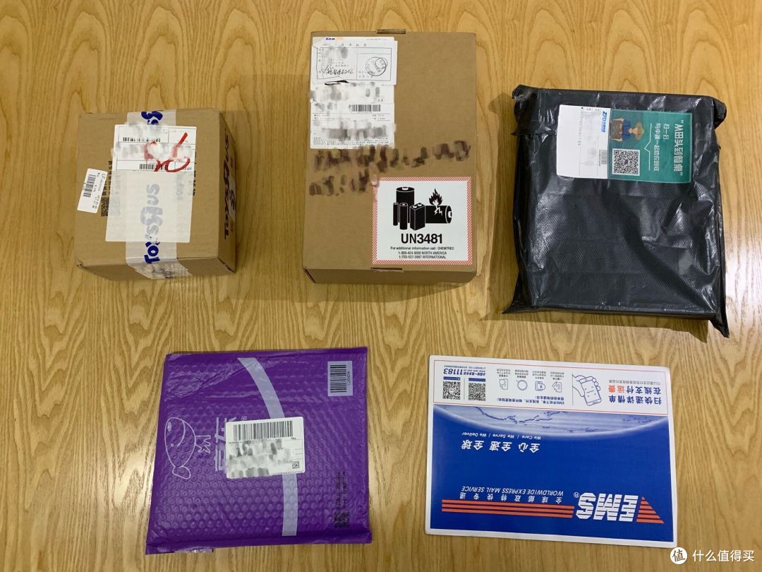 左上角有个混进来的神秘嘉宾,下次开箱再讲
