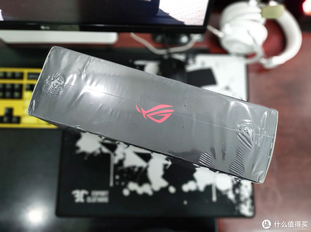 ROG GT-AC2900 全副武装重新定义电竞路由 图赏简评