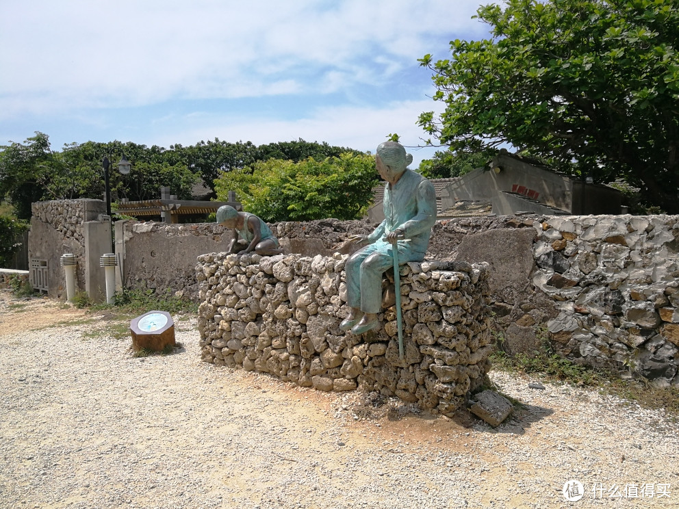 外婆的澎湖湾雕像