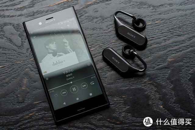 索尼 Xperia Ear Duo 评测，为智能手机而生的独特设计