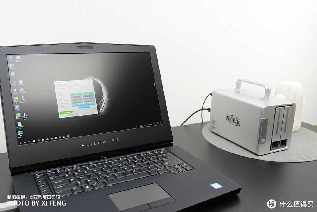 盘它，没二话：760MB/秒，TerraMaster D2 Thunderbolt 3可菊链六部