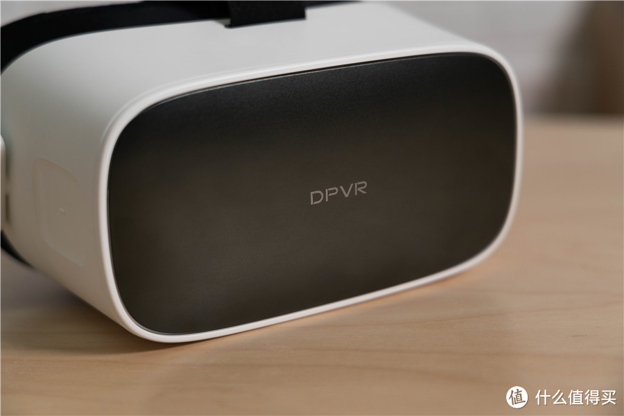 这是你需要的VR眼镜吗？大朋DPVR P1 PRO体验测评