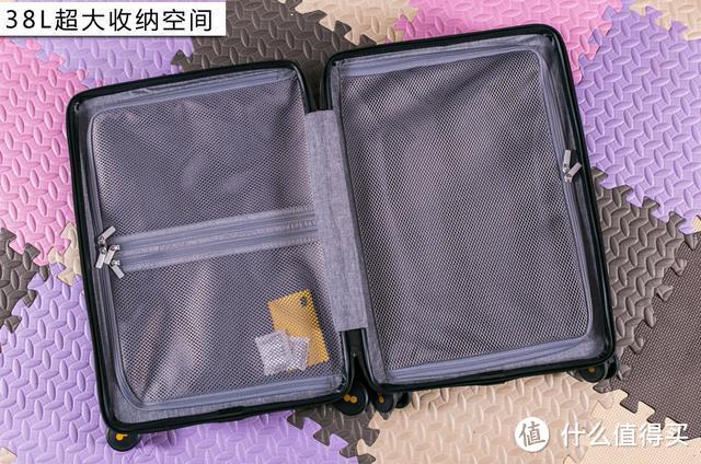 地平线8号旅行箱：简约实用主义加持，轮子解决了我的出行痛点