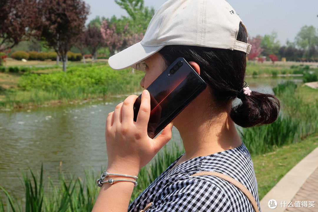 vivo iQOO手机体验: 既是手机又是游戏机