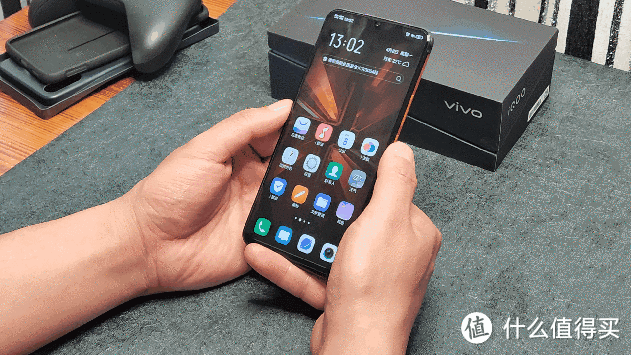 vivo iQOO手机体验: 既是手机又是游戏机