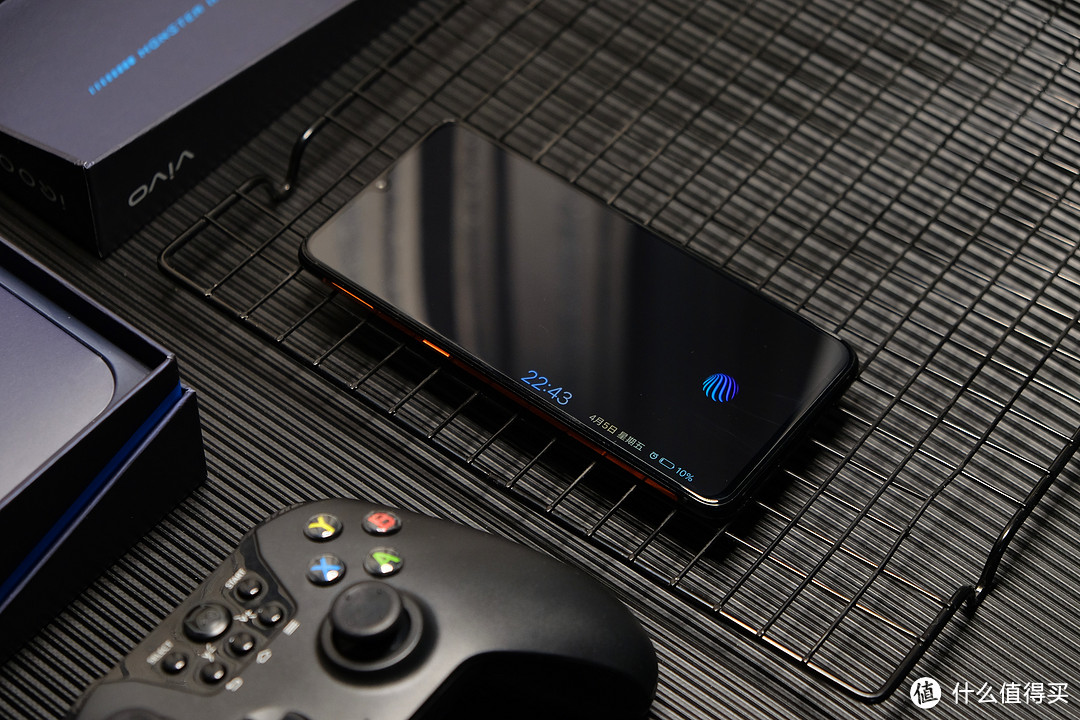 vivo iQOO手机体验: 既是手机又是游戏机