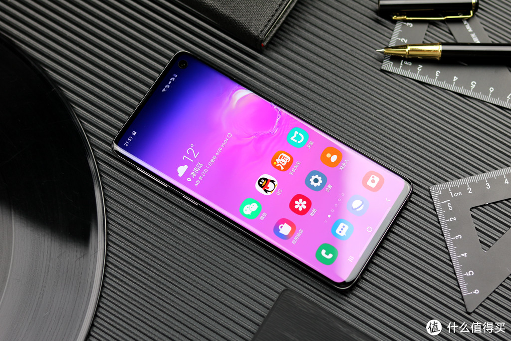 三星Galaxy S10手机的亮点与软肋，你觉得它能称为安卓机皇吗？