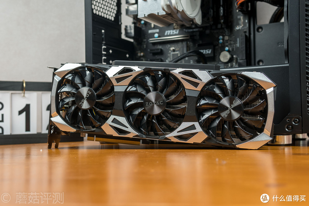 虽然身材小巧，但依然能塞下一张RTX2080——安钛克VSK10全侧透机箱