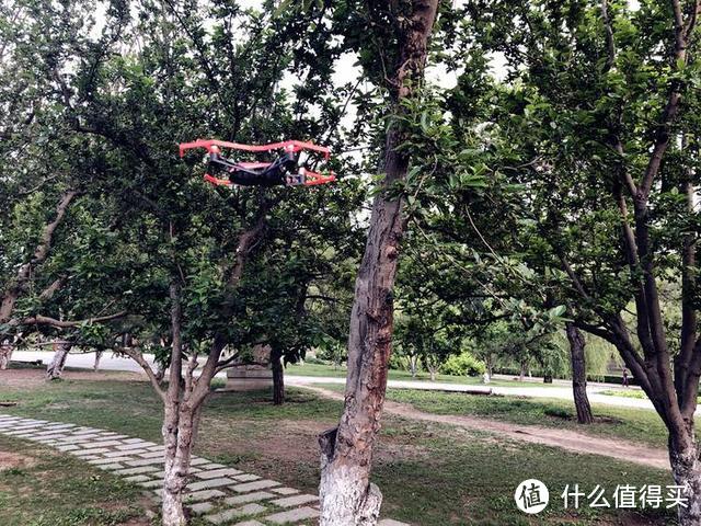 UDrone意念无人机，让你玩出新高度