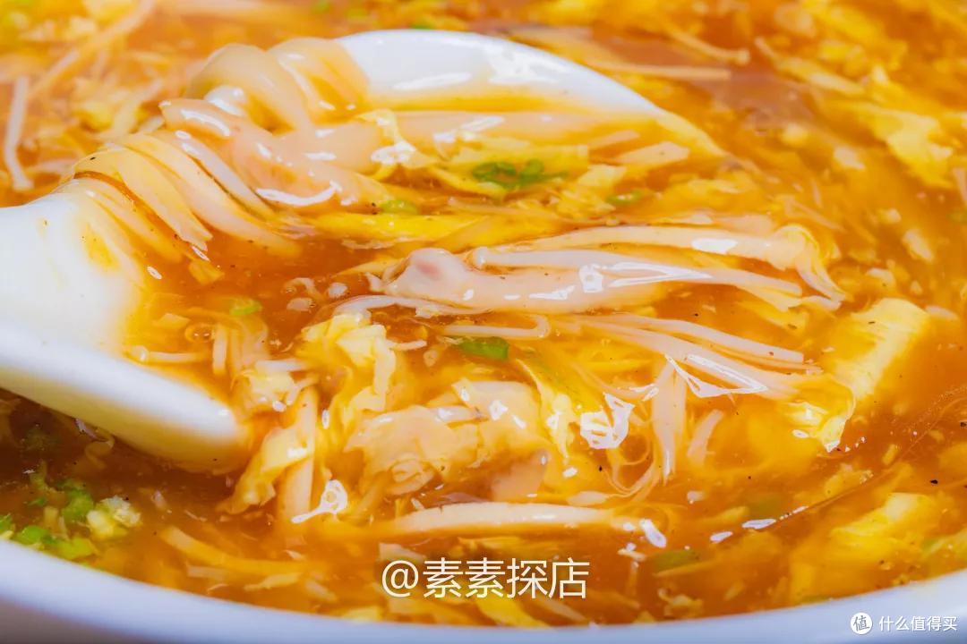 素素探店丨莫文蔚来青三天打卡两次的网红店?是仙霞岭路48号的开海啊!