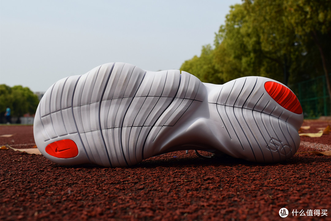 回归的Free,来的有点强势—Nike Free RN 5.0跑鞋开箱篇