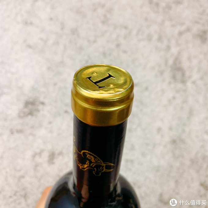 京觅 阿根廷谷饲西冷 + 辉煌埃格尔公牛血干红葡萄酒