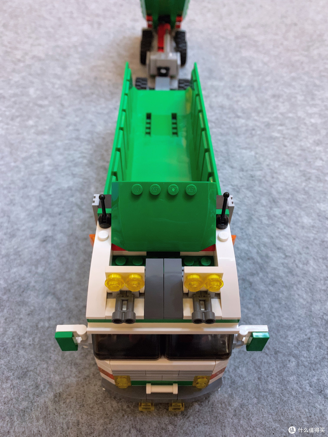 LEGO 7998 重型牵引车