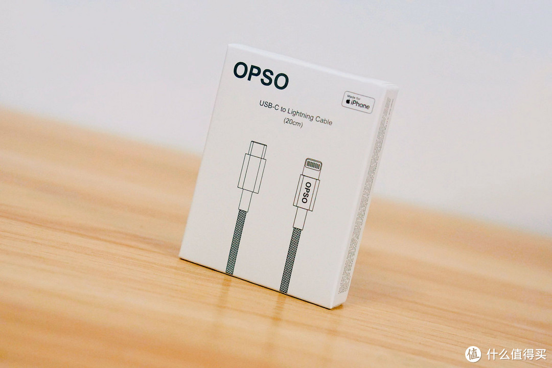 OPSO USB-C to Lightning 20cm 快充线 上手体验