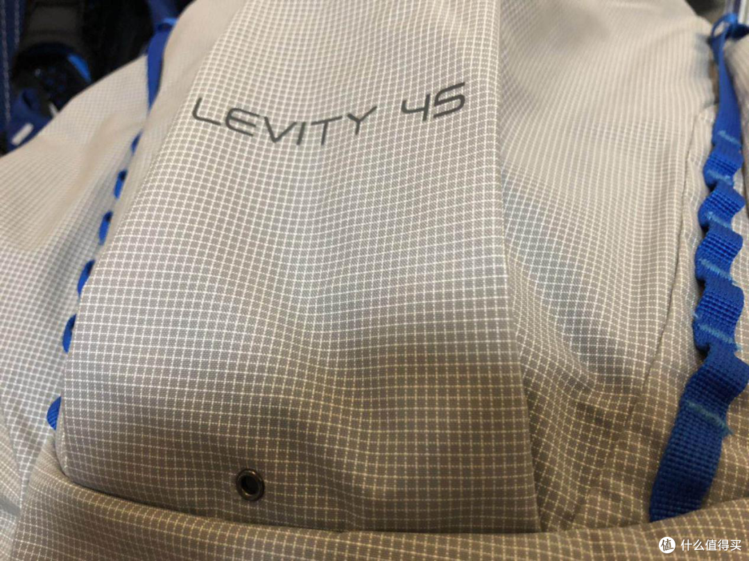 不能只靠想象—简评Osprey轻量背包Levity白熊