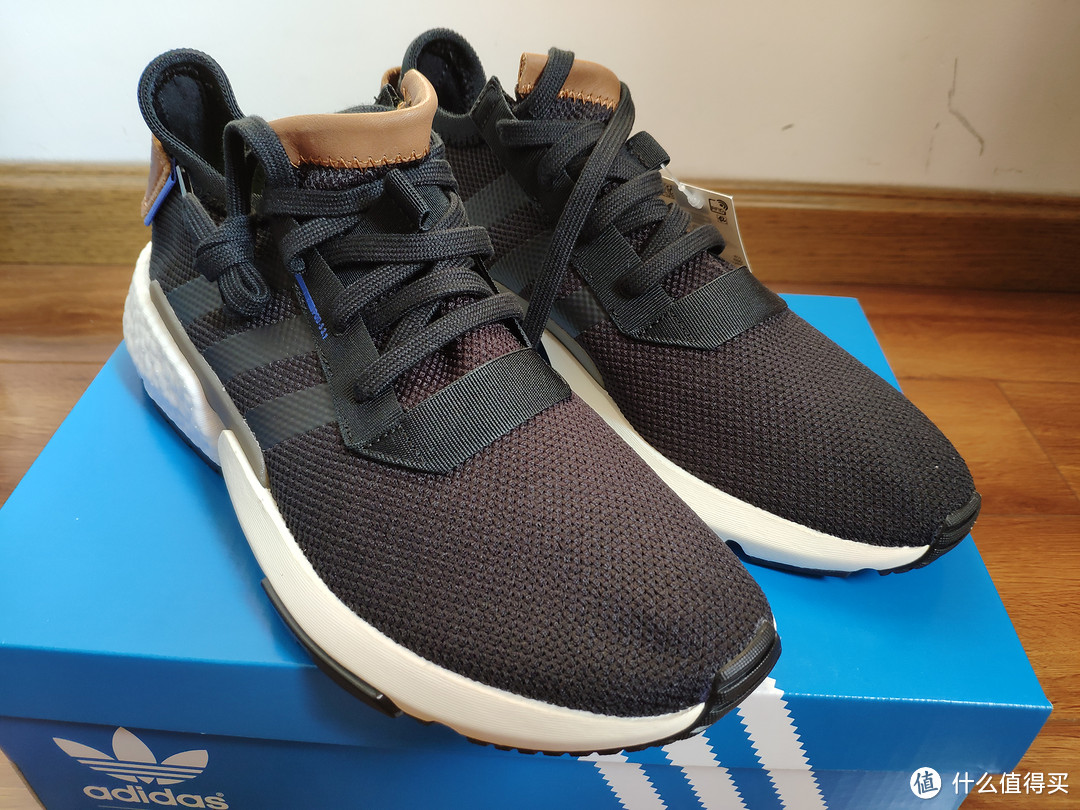 透气轻量Q弹——Adidas POD-S3.1 G54741新时代运动鞋小测评