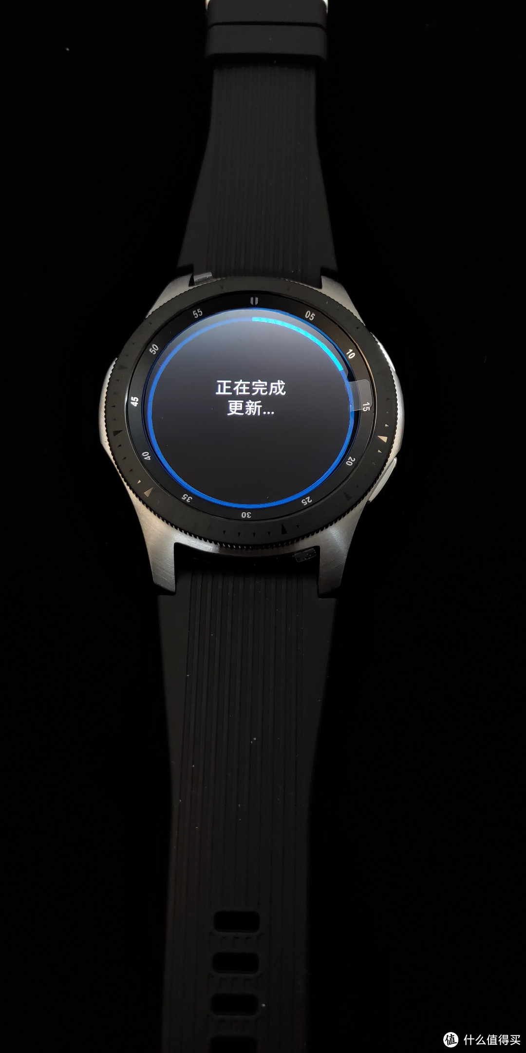 我觉得在它面前没有隐私---再入新玩具三星Galaxy Watch钛泽银蓝牙版